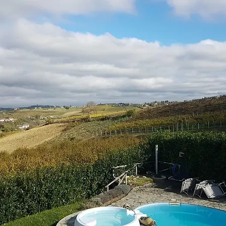 Vino Divino Farm stay